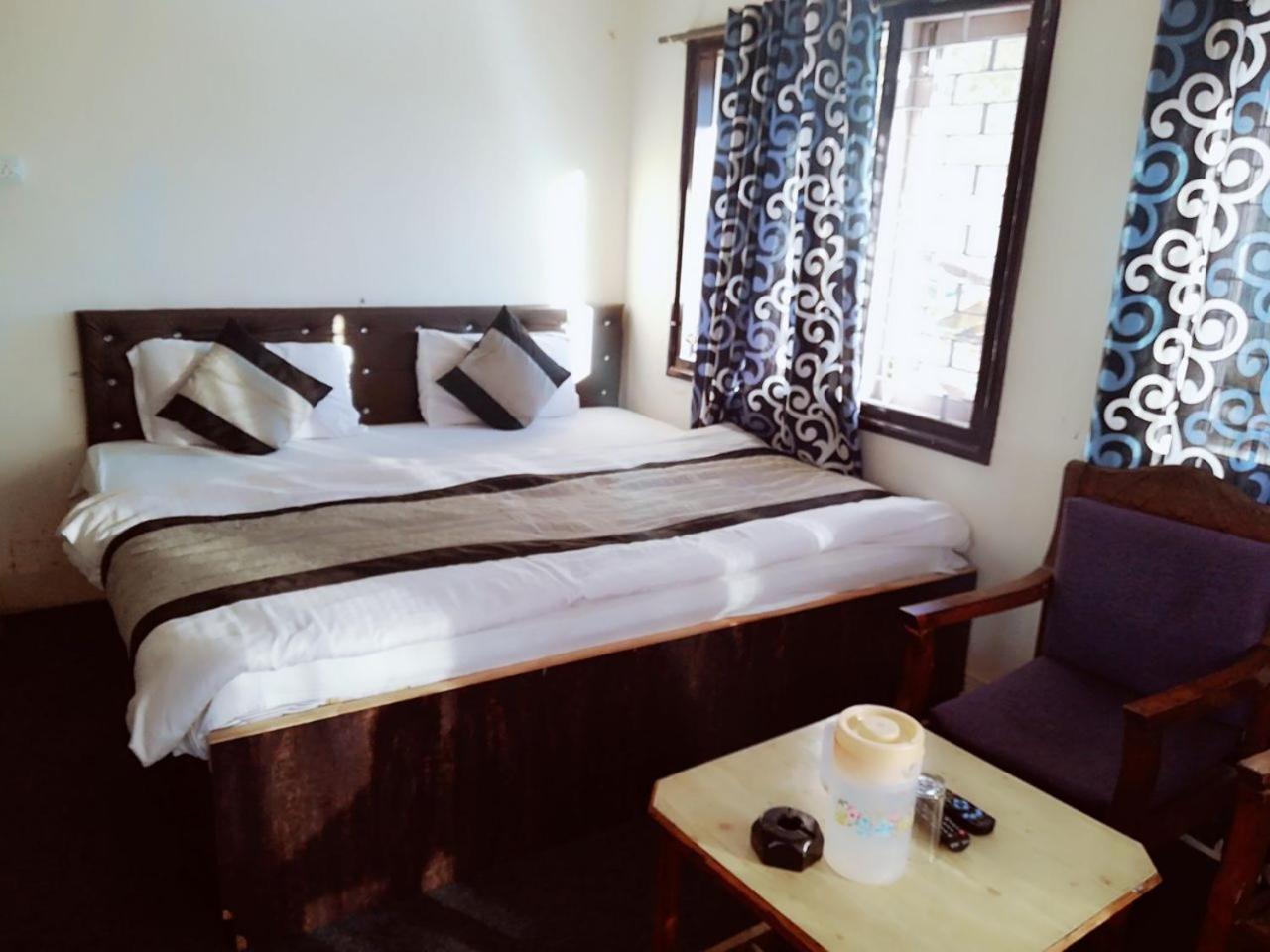 Goroomgo Luxury Stay Mall Road Nainital Luaran gambar