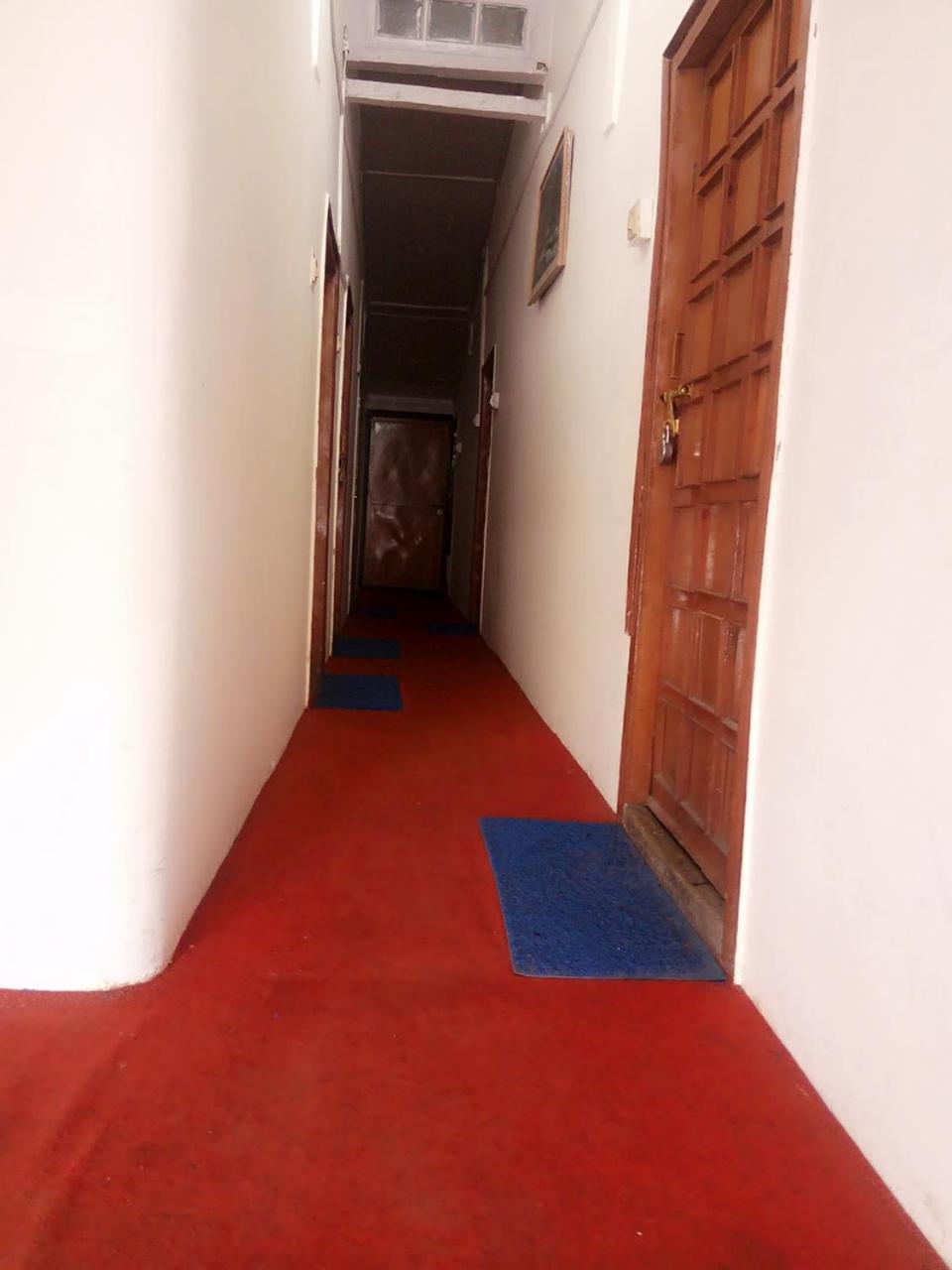 Goroomgo Luxury Stay Mall Road Nainital Luaran gambar